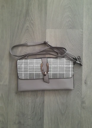 sac à bandoulière réglable gris à motifs noir et blanc, marca: Vintage Dressing, estado: Muito bom, €8.00, €9.10 inclui Proteção do Comprador