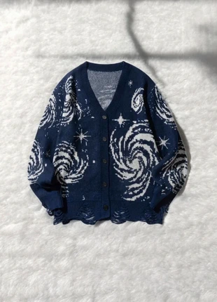 Cardigan galaxie bleu marine unisexe - Taille M, marque: y2k, état: Très bon état, taille: M, 54,90 €, 58,35 € Protection acheteurs incluse