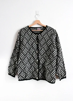 Black and white cardigan | Gilet noir et blanc, brand: Vintage, condizioni: Ottime, taglia: L / IT 44 / EU 40, €12.00, €13.30 include la Protezione acquisti Pro