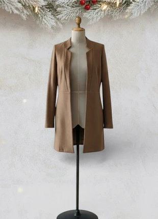 Cappottino color cammello-beige per ragazza/donna taglia S | poliestere, marke: Donna, zustand: Gut, größe: S / 36 / 8, 5,00 €, 5,95 € inklusive Vinted-Käuferschutz