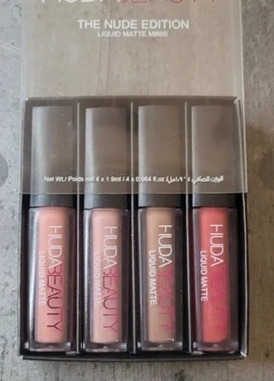 Gloss x4 -Hudabeauty, brand: Huda Beauty, condition: New with tags, €14.50, €15.93 includes Buyer Protection
