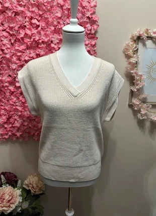 Pull sans manches caroll taille S neuf avec étiquette, marke: Caroll, zustand: Neu, mit Etikett, größe: S / 36 / 8, 40,00 €, 42,70 € beinhaltet Vinted-Käuferschutz Pro