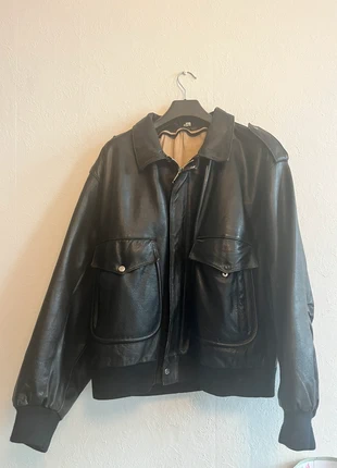 Blouson en cuire, zustand: Sehr gut, größe: L, 45,00 €, 47,95 € inklusive Vinted-Käuferschutz