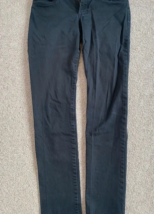 🖤 Jean noir Divided, marque: Divided, état: Très bon état, taille: S / 36 / 8, 4,00 €, 4,90 € Protection acheteurs incluse