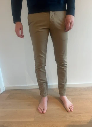 Chino Carhartt Beige Taille 30, marque: Carhartt, état: Très bon état, taille: W30 | FR 40, 20,00 €, 21,70 € Protection acheteurs incluse