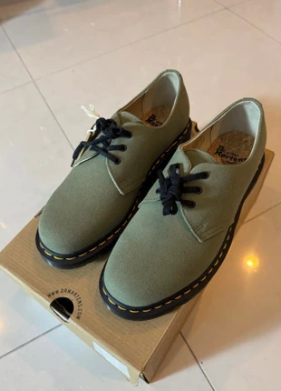 Scarpe Stringate Eleganti dr. martens uomo verdi Khaki Green Natural Canvas, brand: Dr. Martens, condizioni: Nuovo con cartellino, taglia: 40, €67.99, €72.09 include la Protezione acquisti