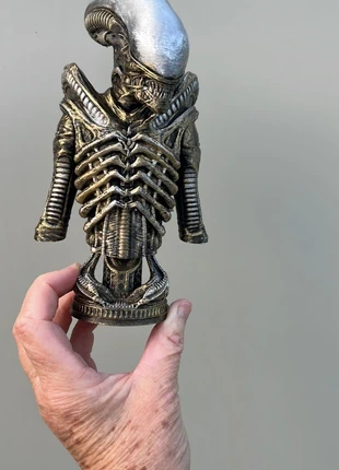 👽 Figurine Alien – Buste 3D Métallique Vieilli / Style Giger 👽, merk: Woodie Creations, staat: Nieuw, € 34,90, € 37,35 inclusief Kopersbescherming