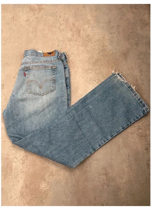 Jean Levi’s 515 Bootcut Femme Bleu vintage – Taille 38 JN, marque: Levi's, état: Très bon état, taille: M / 38 / 10, 25,00 €, 26,95 € Protection acheteurs incluse