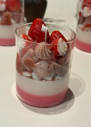 Strawberry 🍓 candle, brand: Soya, condition: New with tags, £3.99, £4.89 includes Buyer Protection