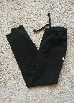 Pantalon jogging Champion noir basique logo brodé taille S, marque: Champion, état: Très bon état, taille: S, 14,99 €, 16,44 € Protection acheteurs incluse