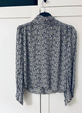 Camicetta fantasia ZARA – Collo alto, maniche lunghe, marca: Zara, estado: Muito bom, tamanho: M / 38 / 10, €3.00, €3.85 inclui Proteção do Comprador