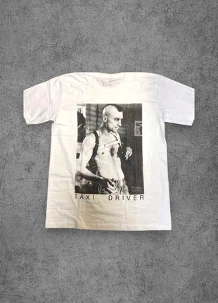 Taxi Driver White T-Shirt L, marke: Vintage, zustand: Neu, größe: L, 29,99 €, 32,19 € inklusive Vinted-Käuferschutz
