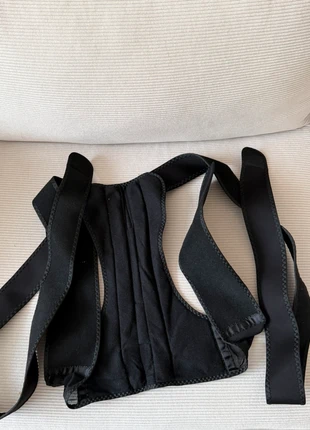 Rugsteungordel, merk: Shein, staat: Nieuw zonder prijskaartje, € 9,00, € 10,15 inclusief Kopersbescherming