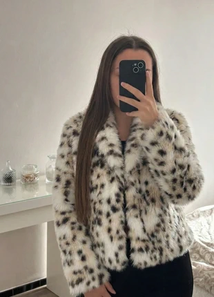 Veste fausse fourrure motif léopard, chaude & tendance, marca: Taïga, estado: Muito bom, tamanho: M / 38 / 10, €83.00, €87.85 inclui Proteção do Comprador