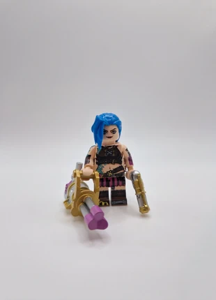Figurine type lego Jinx League of Legends, brand: League of Legends, condition: Very good, size: One size, €8.00, €9.10 includes Buyer Protection Pro
