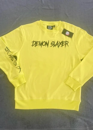 Sweat Demon Slayer, merk: Demon Slayer, staat: Heel goed, maat: M, € 8,00, € 9,10 inclusief Kopersbescherming
