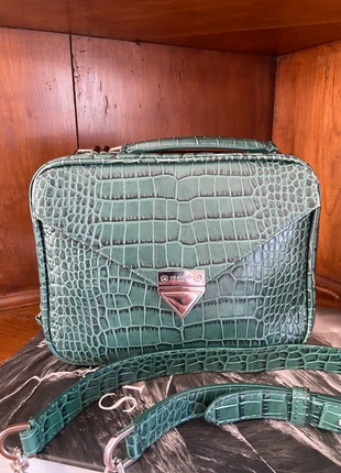 Sac The Kooples vert effet crocodile – excellent état, marque: The Kooples, état: Neuf sans étiquette, 245,00 €, 257,95 € Protection acheteurs incluse