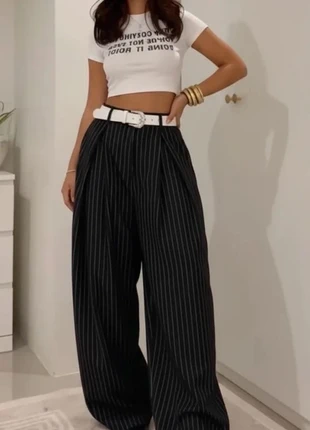 Pantalon noir large à rayures blanches, taille haute fluide Taille M, brand: shawly, condition: Very good, size: M / 38 / 10, €52.90, €56.25 includes Buyer Protection