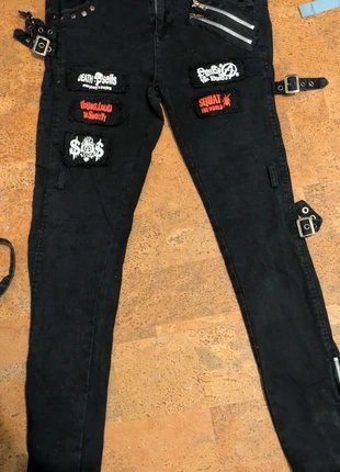 Emo jeans, merk: kuroneko, staat: Goed, maat: XL, € 10,00, € 11,20 inclusief Kopersbescherming