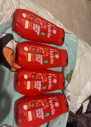 Shampoing nateis couleur, marque: E.Leclerc, état: Neuf avec étiquette, 4,00 €, 4,90 € Protection acheteurs incluse