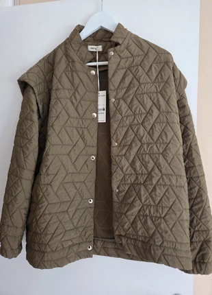 Manteau/Veste matelassée kaki - Neuve Janis & John, marca: Janis & John, estado: Nuevo con etiquetas, tamaño: M / 38 / 10, 20,00 €, 21,70 € Protección al comprador incluida