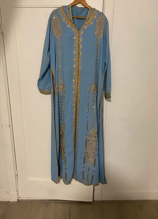 Takchita Marokkaanse jurk, merk: Handgemaakt, staat: Goed, maat: XXL / 44 / 16, € 40,00, € 42,70 inclusief Kopersbescherming