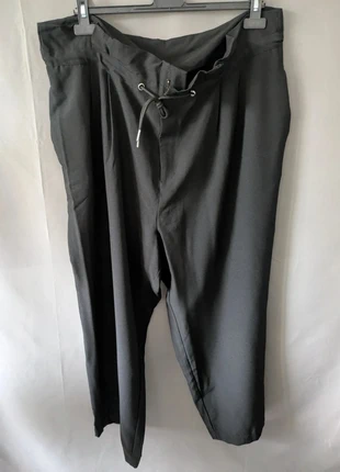 Pantalon noir Shein Curve taille 3XL (50 cm taille à plat), marca: Shein Curve, estado: Muy bueno, tamaño: 5XL / 50 / 22, 9,00 €, 10,15 € Protección al comprador Pro incluida