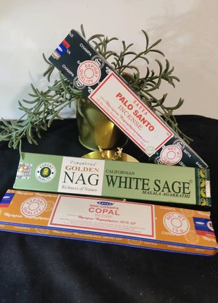 💜🔮 Pack 3 boîtes d'Encens Satya - Golden Nag, Sauge Blanche, Palo Santo et Copal 🌙🌿, merk: Unique, staat: Nieuw met prijskaartje, € 9,00, € 10,15 inclusief Kopersbescherming