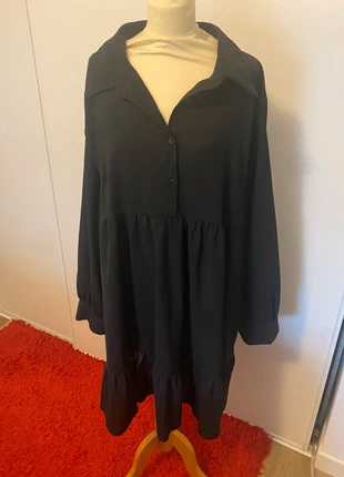 Robe noire taille 50, marque: Shein, état: Très bon état, taille: 5XL / 50 / 22, 5,00 €, 5,95 € Protection acheteurs incluse