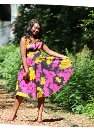 Robe évasée bazin africain pour l'été, brand: Africa, condizioni: Ottime, taglia: S / IT 40 / EU 36, €31.00, €33.25 include la Protezione acquisti Pro