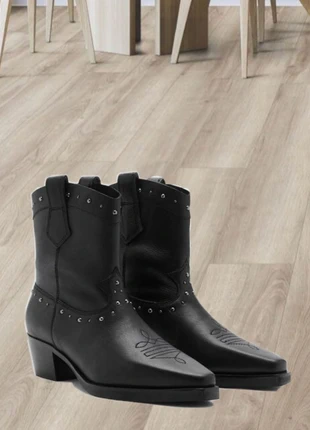 Botas cowboy Mango, brand: Mango, condizioni: Nuovo con cartellino, taglia: 36, €25.00, €26.95 include la Protezione acquisti