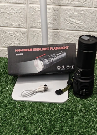 Linterna Táctica HB-P18 20000 Lumens, état: Neuf avec étiquette, 25,00 €, 26,95 € Protection acheteurs incluse