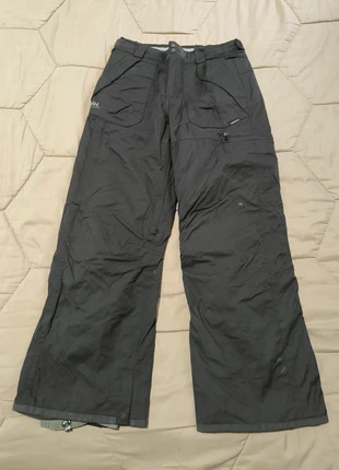 Pantaloni da sci Helly Hansen, brand: Helly Hansen, condizioni: Ottime, taglia: S, €30.00, €32.20 include la Protezione acquisti