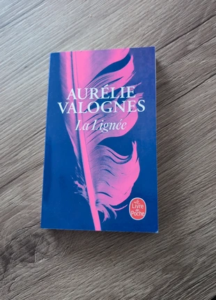 La ligne Aurelie Valogne, état: Très bon état, 1,00 €, 1,75 € Protection acheteurs incluse