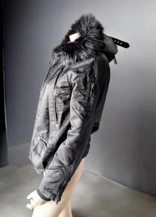 Completísima parka/bomber retro Streetwear 00s, marque: Stradivarius, état: Très bon état, taille: S / 36 / 8, 22,00 €, 23,80 € Protection acheteurs (Pro) incluse