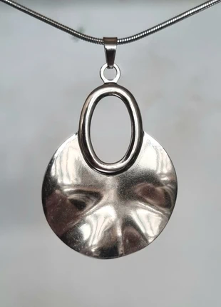 Stijlvolle zilverkleurige ketting ●Stainlesssteel, staat: Heel goed, € 5,75, € 6,74 inclusief Kopersbescherming Pro