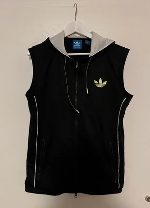 Adidas, merk: adidas, staat: Goed, € 10,00, € 11,20 inclusief Kopersbescherming