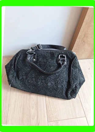 Sac à main noir en dentelle, marque: lanspano, état: Bon état, 6,00 €, 7,00 € Protection acheteurs (Pro) incluse