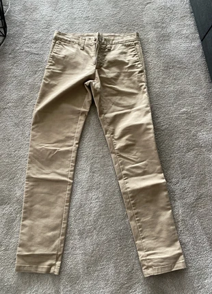 Pantalon beige carhartt taille 30*32, marque: Carhartt, état: Très bon état, taille: S, 15,00 €, 16,45 € Protection acheteurs incluse