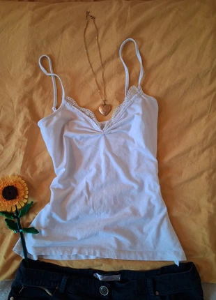 White lace top, brand: COQUETTE, condition: Very good, size: S / 36 / 8, €15.00, €16.45 includes Buyer Protection