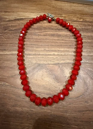 Mooie rooie ketting 🤭, staat: Nieuw zonder prijskaartje, € 4,00, € 4,90 inclusief Kopersbescherming