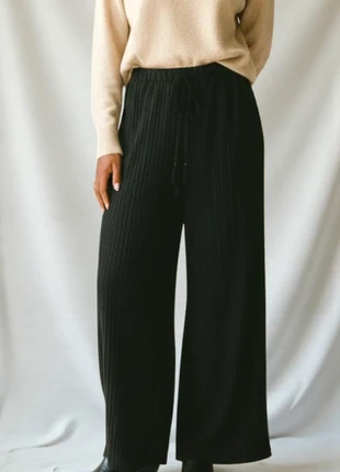 Pantalon large femme – Noir – Taille S – Style comfy & minimaliste, marque: LOOK, état: Très bon état, taille: S / 36 / 8, 10,00 €, 11,20 € Protection acheteurs (Pro) incluse