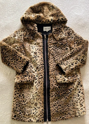 Abrigo peluche leopardo Bimba Y Lola con capucha – talla M, marca: Bimba Y Lola, estado: Muito bom, tamanho: M, €59.00, €62.65 inclui Proteção do Comprador