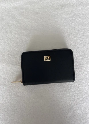 Porte monnaie Mango Noir, marque: Mango, état: Très bon état, 5,00 €, 5,95 € Protection acheteurs incluse