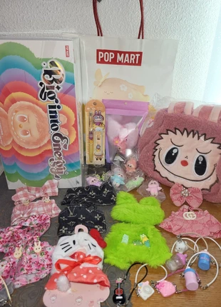 Labubu PopMart Display complet Big Into Energy authentique sous blister Avec 6 tenues et cadeaux, marke: POPMART, zustand: Neu, mit Etikett, größe: Einheitsgröße, 214,99 €, 226,44 € inklusive Vinted-Käuferschutz