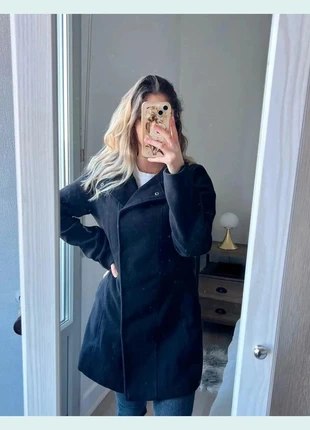 Manteau noir droit atmosphère noir, marque: Atmosphere, état: Très bon état, taille: XS / 34 / 6, 10,00 €, 11,20 € Protection acheteurs incluse