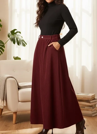 Jupe longue bordeaux taille haute – maille côtelée & poches, staat: Heel goed, maat: M / 38 / 10, € 39,90, € 42,60 inclusief Kopersbescherming Pro