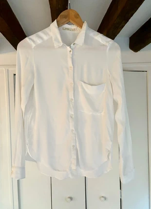 Chemise blanche Bershka, marque: Bershka, état: Très bon état, taille: S / 36 / 8, 8,00 €, 9,10 € Protection acheteurs incluse
