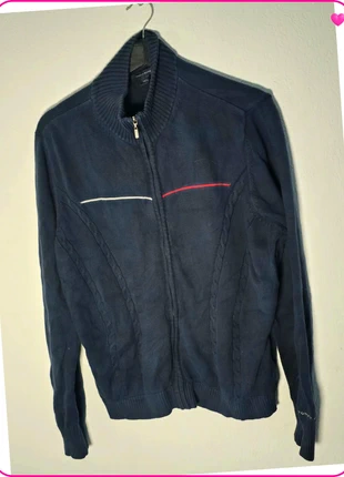 pull zip torsadé tommy xl femme marine logo sur la manche, marque: Tommy Hilfiger, état: Très bon état, taille: XL / 42 / 14, 15,00 €, 16,45 € Protection acheteurs incluse