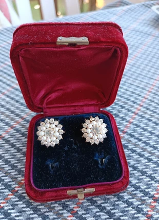 Bigiotteria vintage orecchini brillanti, brand: Vintage Dressing, condizioni: Ottime, €16.00, €17.50 include la Protezione acquisti